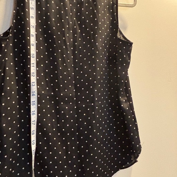 Banana Republic Microdot Sleeveless Blouse - Picture 4 of 11